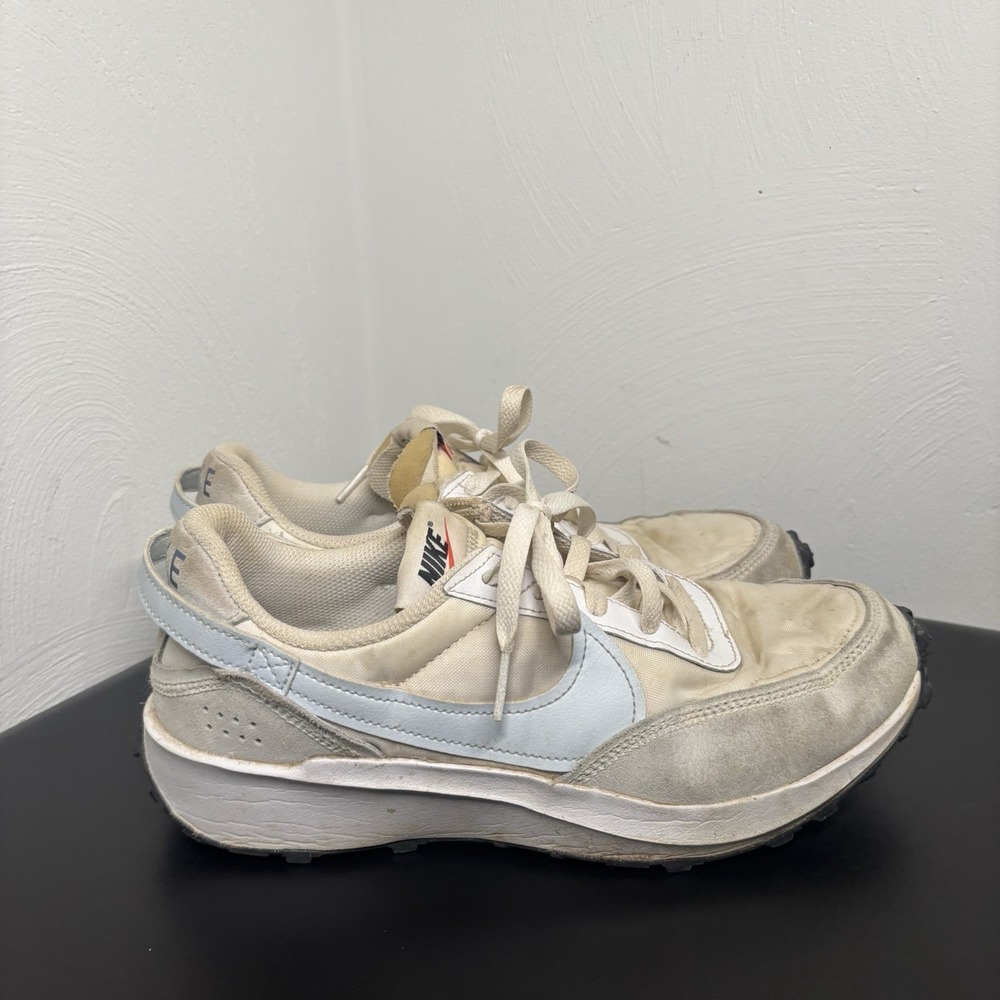 Nike Womens Waffle Debut‎ DH9523-105 White Running Shoes Sneakers Size 8.5 - Picture 2 of 8